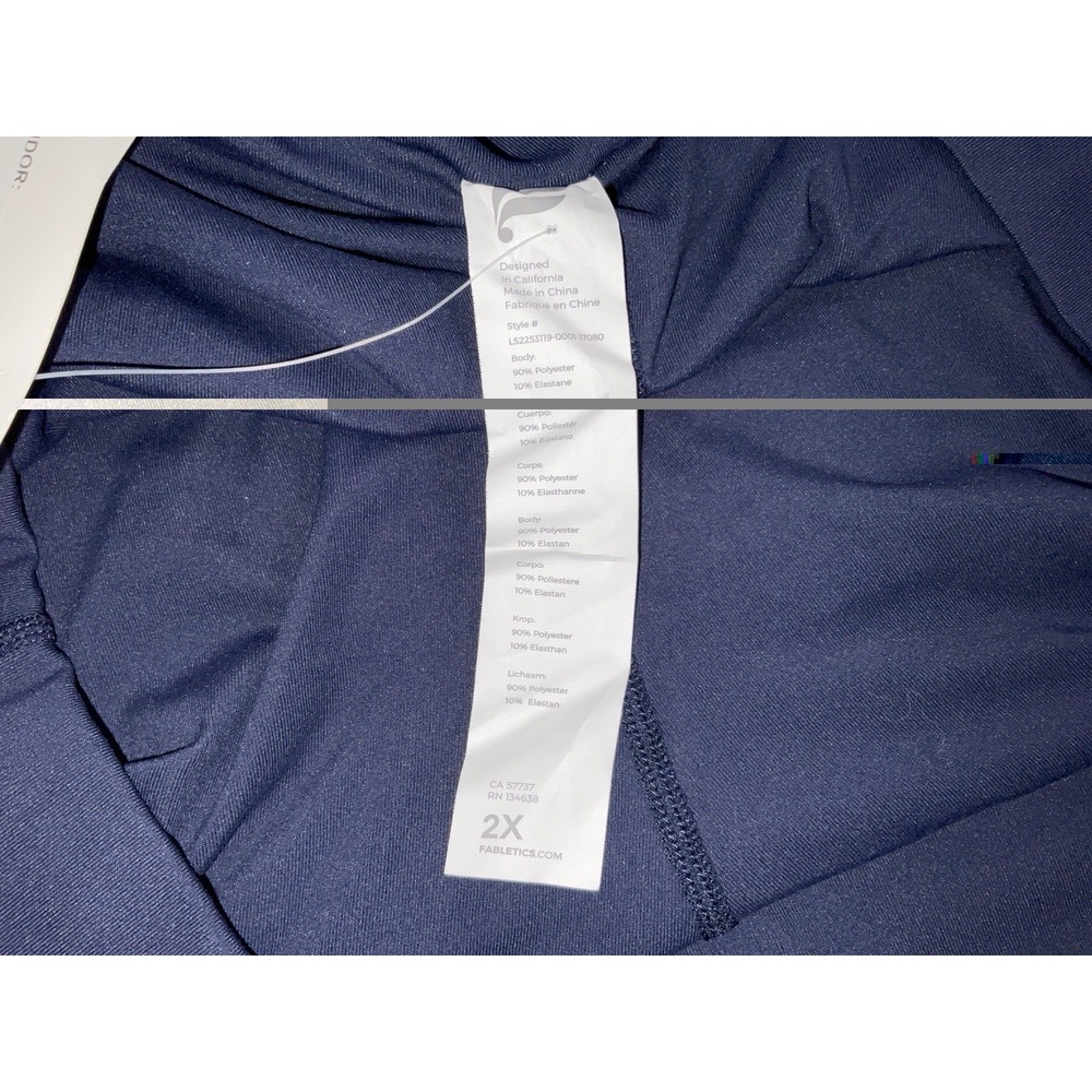 NWOT‎ Women's Fabletics Sun Chaser Shorts 3" Deep Navy - Plus 2X (40" X 3") - Picture 7 of 7